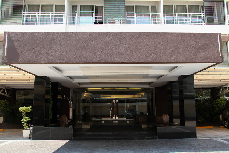 Hotel Furamaxclusive Sathorn, Bangkok Exterior foto